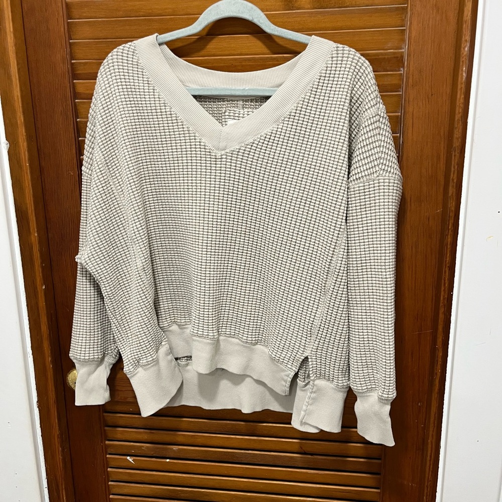 American Eagle Outfitters Cream Waffle-Knit V-Neck Sweater